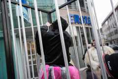 Photo by Sascha Fiala